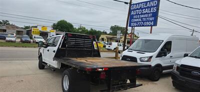 2019 Ford F-350 Super Duty XL   - Photo 5 - Conroe, TX 77301