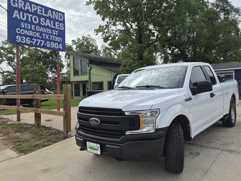 2020 Ford F-150 XL V8  