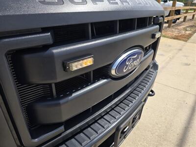 2016 Ford F-250 Super Duty XL  Service Body - Photo 18 - Conroe, TX 77301