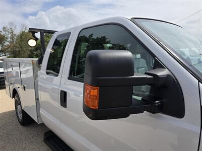 2016 Ford F-250 Super Duty XL  Service Body - Photo 8 - Conroe, TX 77301