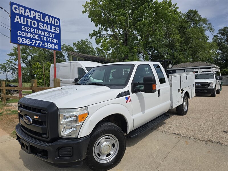 2016 Ford F-250 Super Duty XL  Service Body - Photo 1 - Conroe, TX 77301