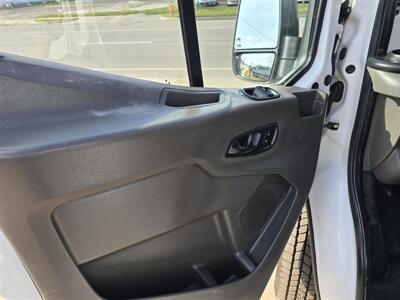 2020 Ford Transit 250   - Photo 16 - Conroe, TX 77301