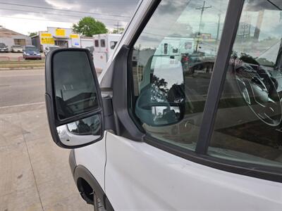 2019 Ford Transit 250 High Roof   - Photo 7 - Conroe, TX 77301