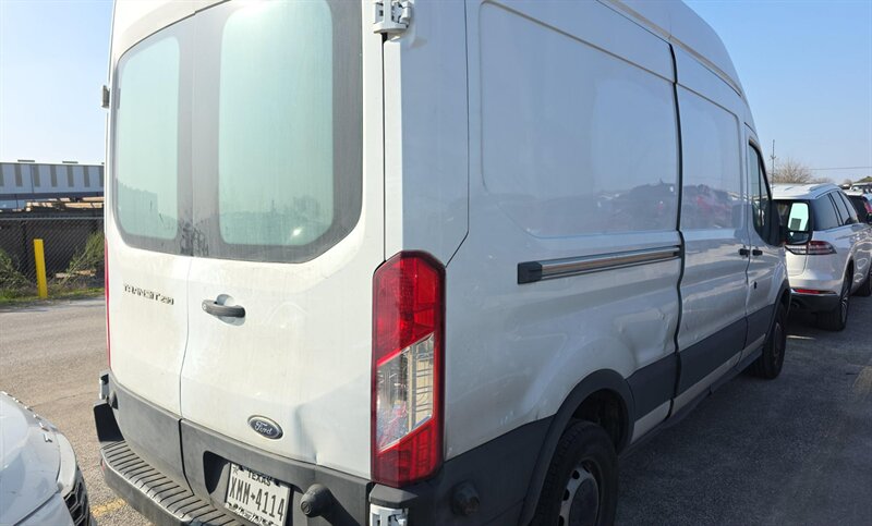 2019 Ford Transit 250   - Photo 1 - Conroe, TX 77301