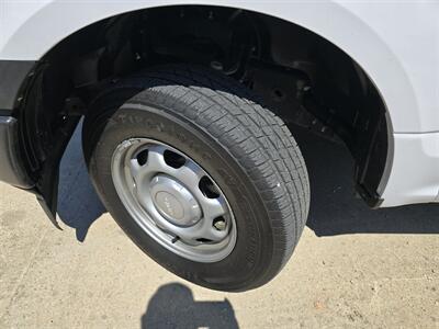 2019 Ford F-150 XL   - Photo 9 - Conroe, TX 77301