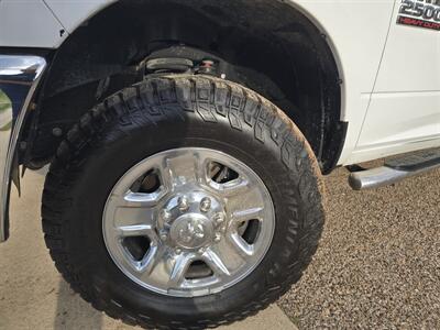 2014 RAM 2500 SLT - Photo 14 - Conroe, TX 77301