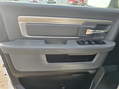 2014 RAM 2500 SLT - Photo 16 - Conroe, TX 77301