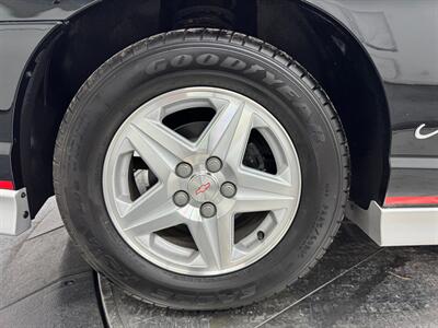 2002 Chevrolet Monte Carlo SS   - Photo 31 - Clarence, IA 52216