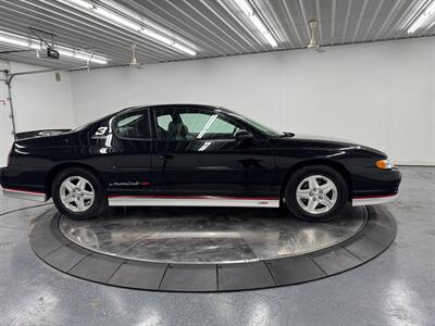 2002 Chevrolet Monte Carlo SS   - Photo 6 - Clarence, IA 52216