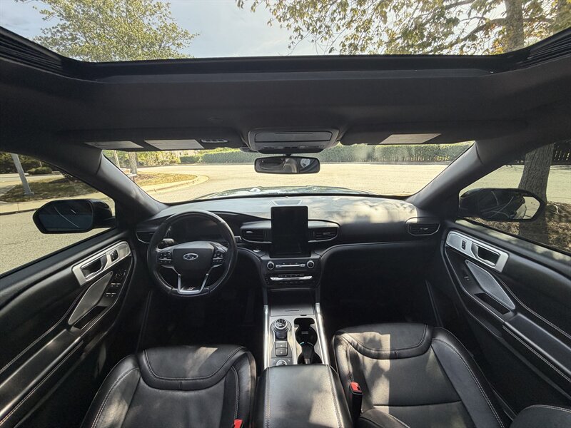 2020 Ford Explorer ST - Photo 12 - Greensboro, NC 27407