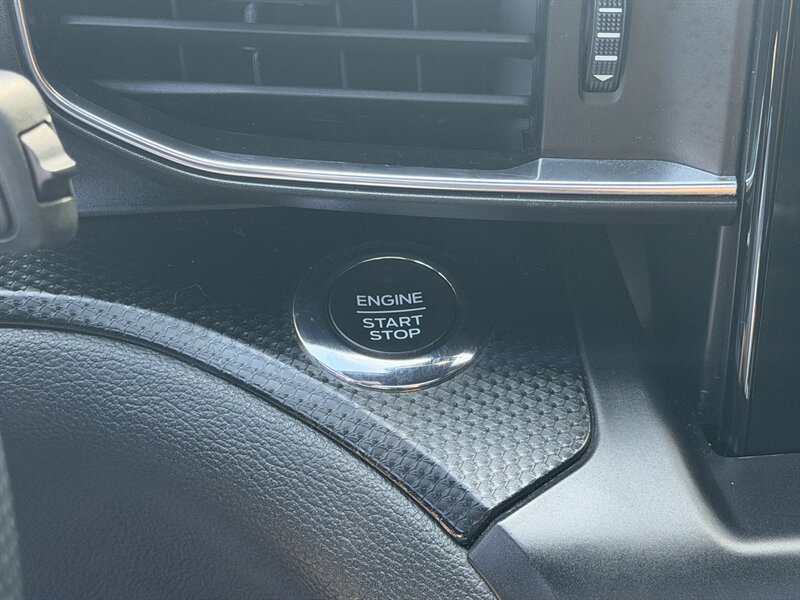 2020 Ford Explorer ST - Photo 22 - Greensboro, NC 27407