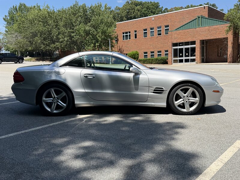 2006 Mercedes-Benz SL 500 - Photo 6 - Greensboro, NC 27407
