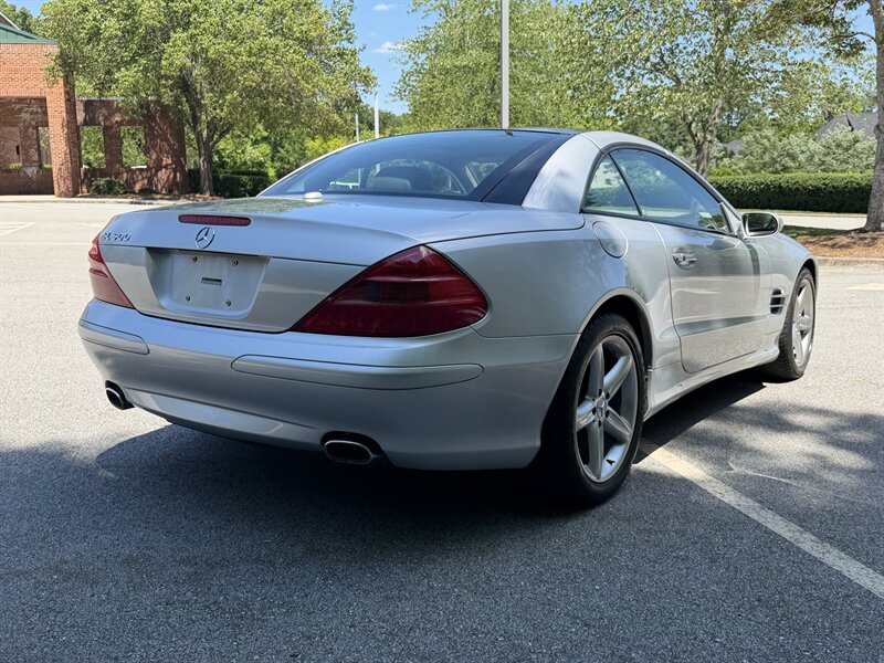2006 Mercedes-Benz SL 500 - Photo 5 - Greensboro, NC 27407