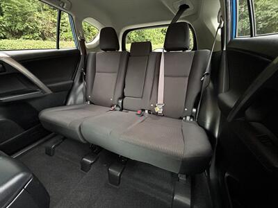 2018 Toyota RAV4 LE   - Photo 11 - Greensboro, NC 27407