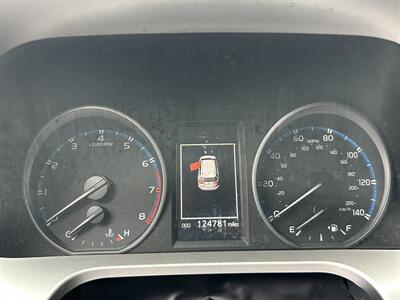 2018 Toyota RAV4 LE   - Photo 21 - Greensboro, NC 27407
