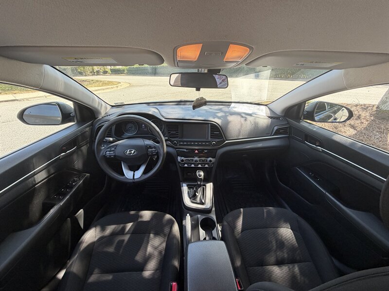 2020 Hyundai ELANTRA SEL - Photo 10 - Greensboro, NC 27407