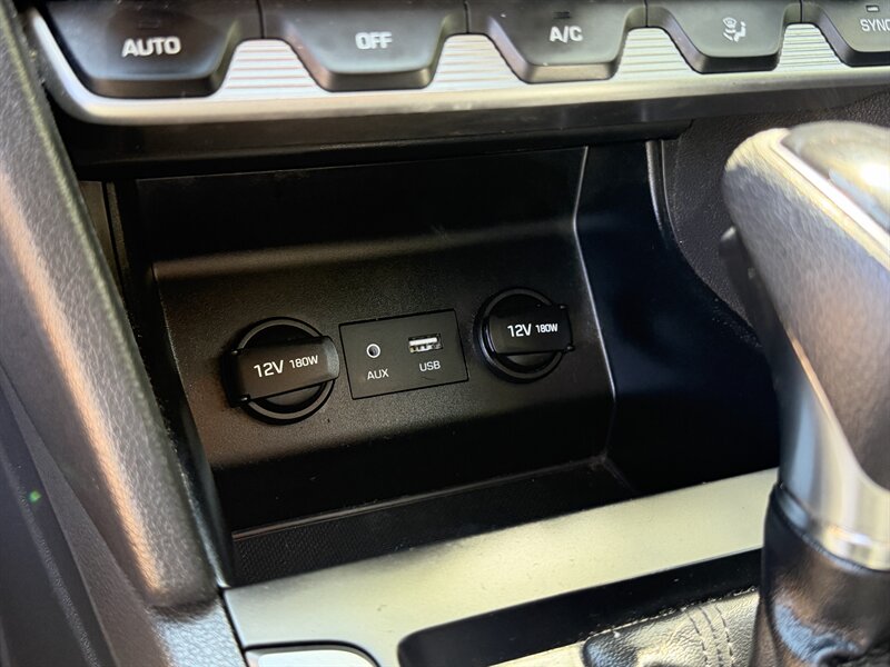 2020 Hyundai ELANTRA SEL - Photo 17 - Greensboro, NC 27407