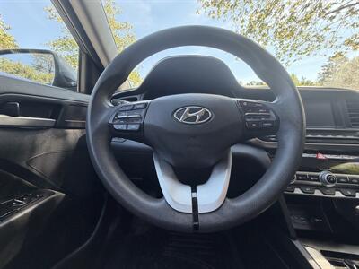 2020 Hyundai ELANTRA SEL - Photo 12 - Greensboro, NC 27407