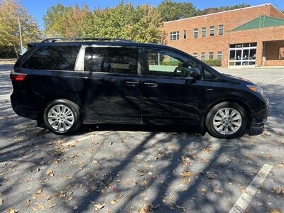 2016 Toyota Sienna Limited Premium 7-Passeng   - Photo 4 - Greensboro, NC 27407