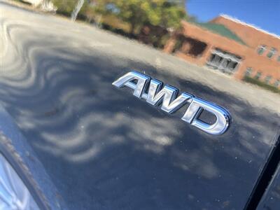 2016 Toyota Sienna Limited Premium 7-Passeng   - Photo 9 - Greensboro, NC 27407