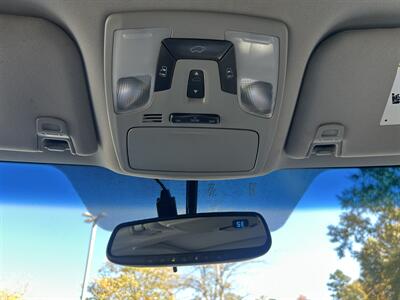 2016 Toyota Sienna Limited Premium 7-Passeng   - Photo 24 - Greensboro, NC 27407