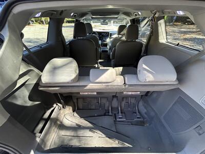 2016 Toyota Sienna Limited Premium 7-Passeng   - Photo 15 - Greensboro, NC 27407