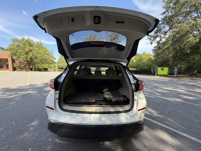 2017 Nissan Murano SL - Photo 9 - Greensboro, NC 27407