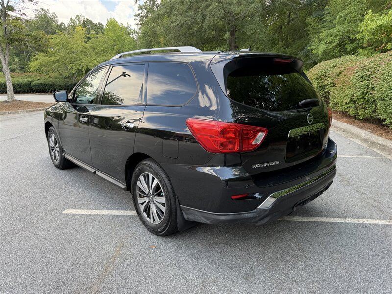2017 Nissan Pathfinder SL - Photo 3 - Greensboro, NC 27407