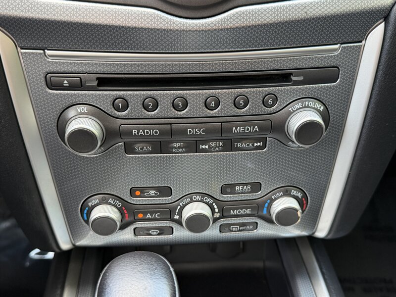 2017 Nissan Pathfinder SL - Photo 23 - Greensboro, NC 27407