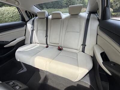 2018 Honda Accord EX   - Photo 9 - Greensboro, NC 27407