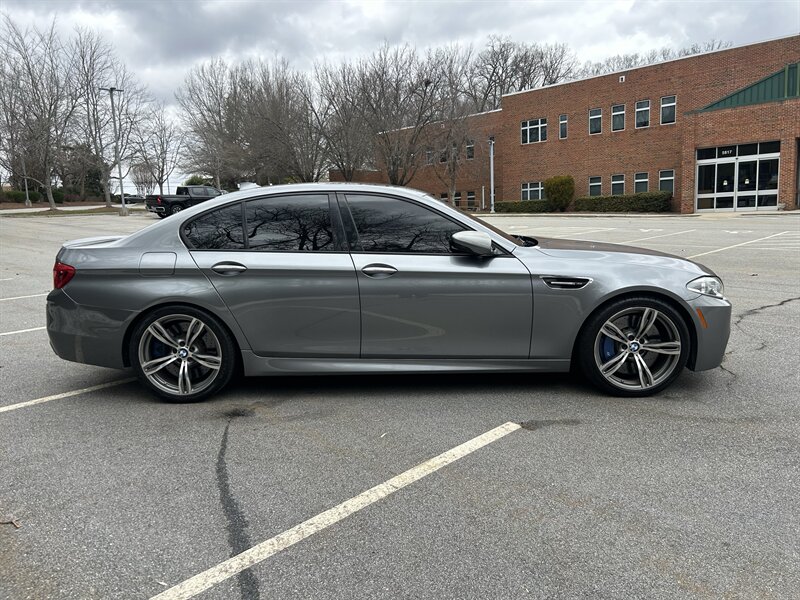 2014 BMW M5 - Photo 6 - Greensboro, NC 27407