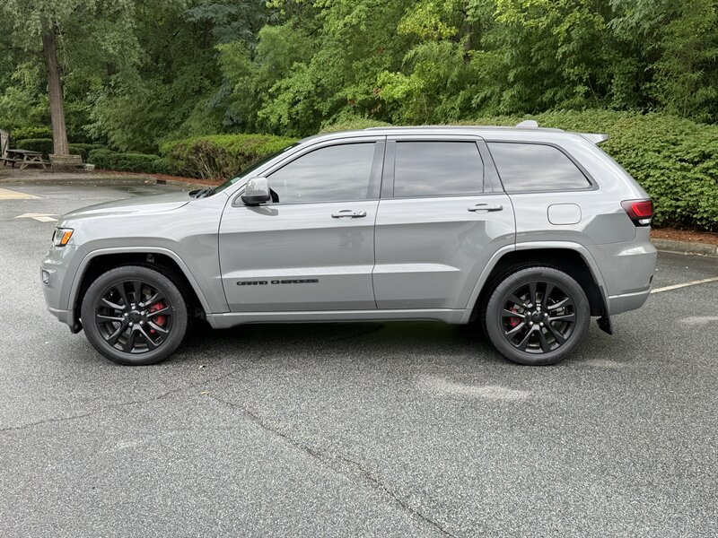 2019 Jeep Grand Cherokee Altitude - Photo 8 - Greensboro, NC 27407