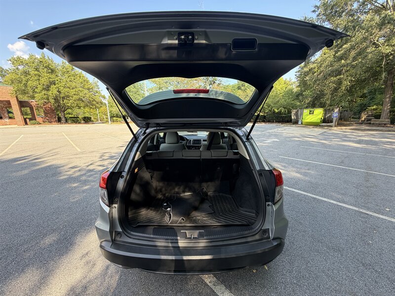 2019 Honda HR-V LX - Photo 9 - Greensboro, NC 27407