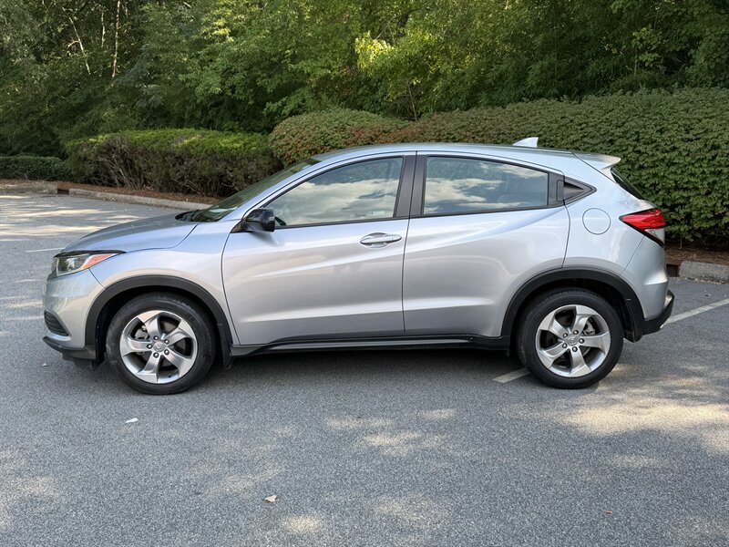 2019 Honda HR-V LX - Photo 2 - Greensboro, NC 27407
