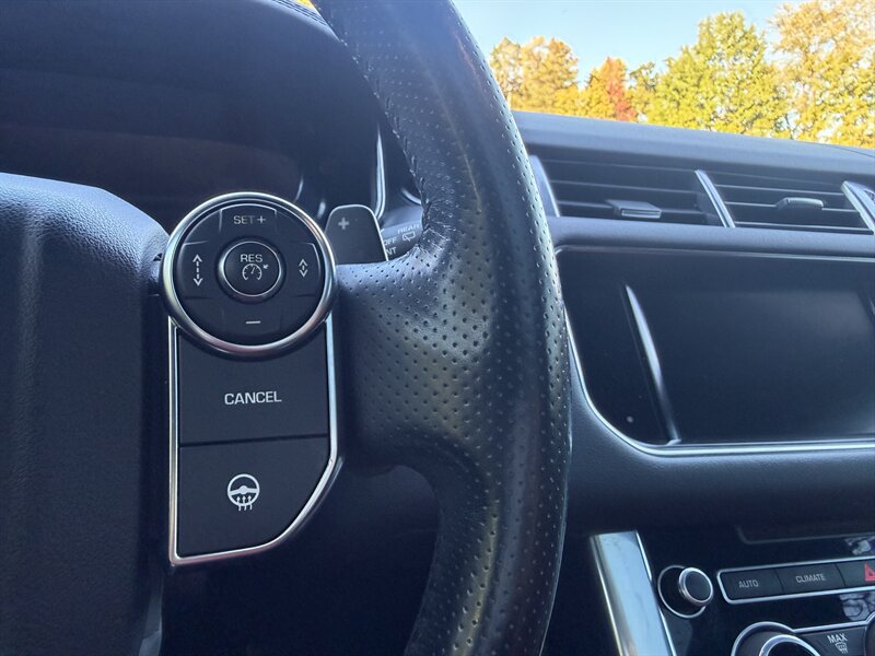 2016 Land Rover Range Rover Sport Supercharged - Photo 17 - Greensboro, NC 27407