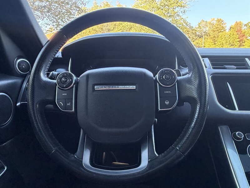 2016 Land Rover Range Rover Sport Supercharged - Photo 15 - Greensboro, NC 27407