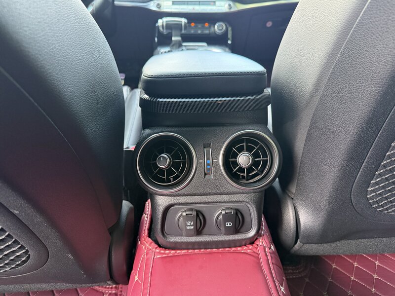 2019 Kia Stinger GT1 - Photo 18 - Greensboro, NC 27407