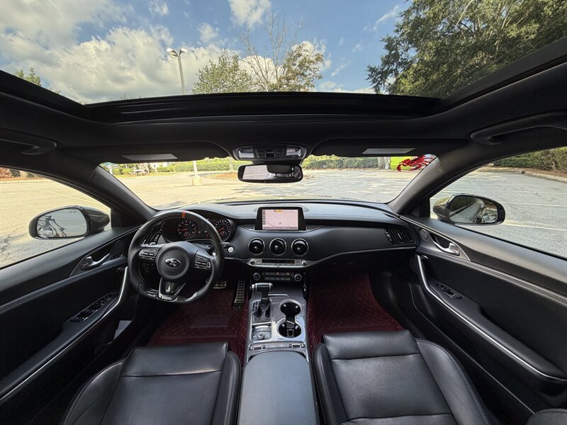 2019 Kia Stinger GT1 - Photo 11 - Greensboro, NC 27407