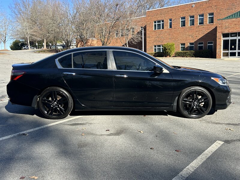 2017 Honda Accord Sport - Photo 6 - Greensboro, NC 27407