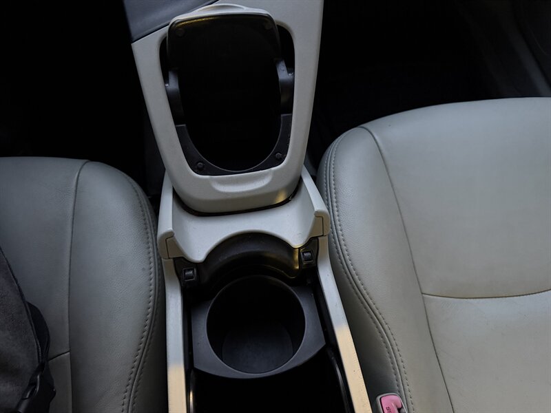 2010 Toyota Prius II - Photo 19 - Greensboro, NC 27407