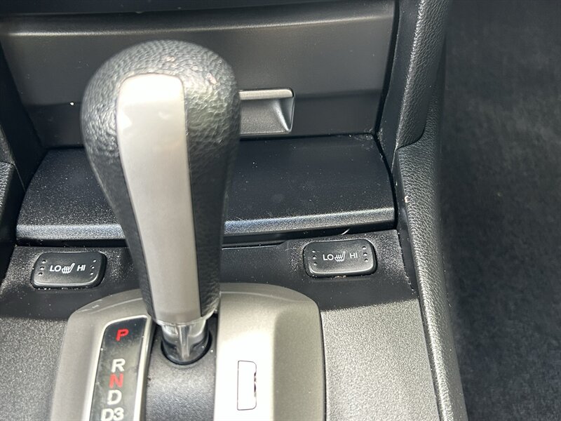 2009 Honda Accord EX-L V6 w/Navi - Photo 18 - Greensboro, NC 27407