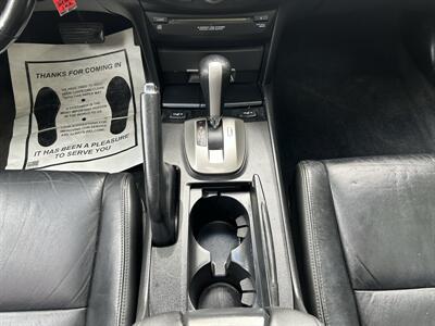 2009 Honda Accord EX-L V6 w/Navi - Photo 17 - Greensboro, NC 27407