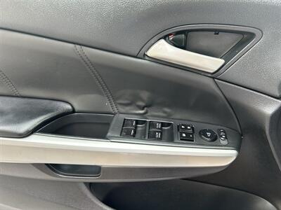 2009 Honda Accord EX-L V6 w/Navi - Photo 22 - Greensboro, NC 27407