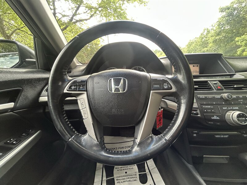 2009 Honda Accord EX-L V6 w/Navi - Photo 14 - Greensboro, NC 27407