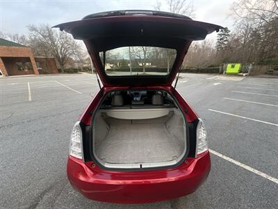 2011 Toyota Prius Three   - Photo 9 - Greensboro, NC 27407