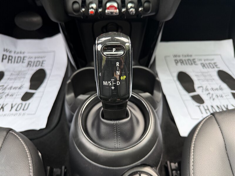 2022 MINI Cooper 5-door - Photo 17 - Greensboro, NC 27407