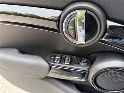2022 MINI Cooper 5-door - Photo 21 - Greensboro, NC 27407