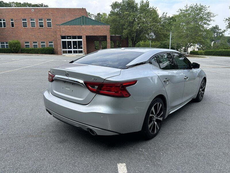 2017 Nissan Maxima 3.5 SV - Photo 5 - Greensboro, NC 27407
