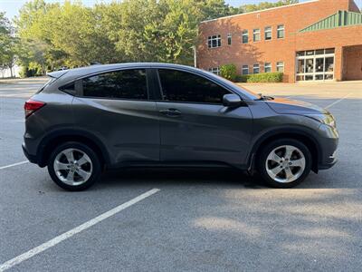 2016 Honda HR-V LX   - Photo 6 - Greensboro, NC 27407