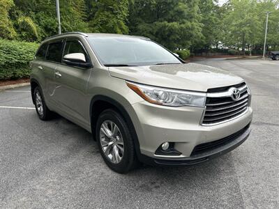 2015 Toyota Highlander XLE   - Photo 7 - Greensboro, NC 27407